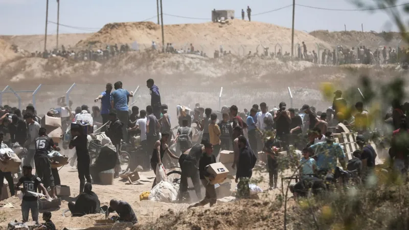 এবার ইসরায়েলিদের ফিলিস্তিনের অধিকৃত অঞ্চল ছাড়তে বলল ইরান